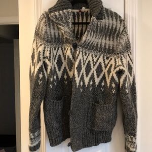 Gap sweater size XL